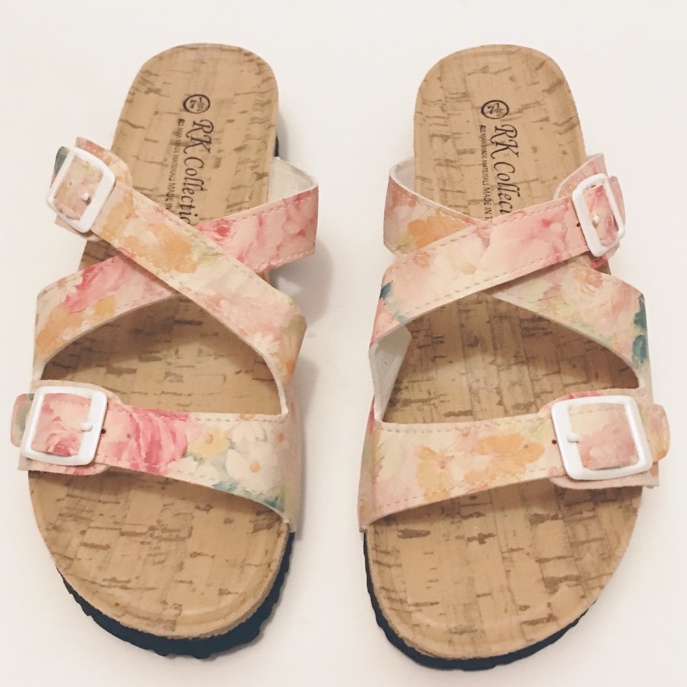 Soft Floral Buckle Sandals